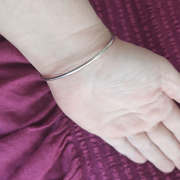 Kendra Scott Rue Cuff - Picture 2 of 6